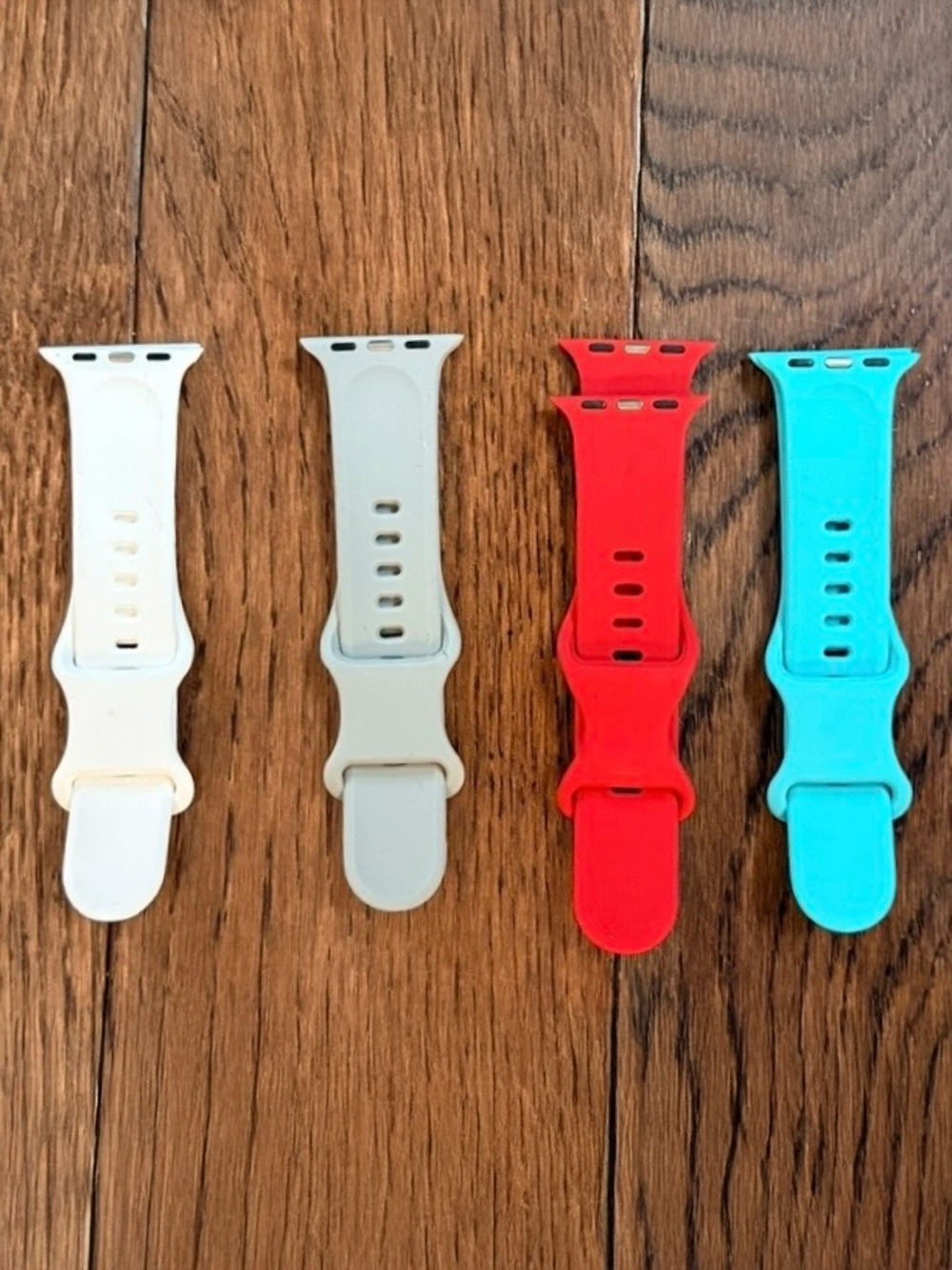 Apple Watch Compatible Bands 4 Pack 38 40 41mm Silicone NWOT - Picture 3 of 3